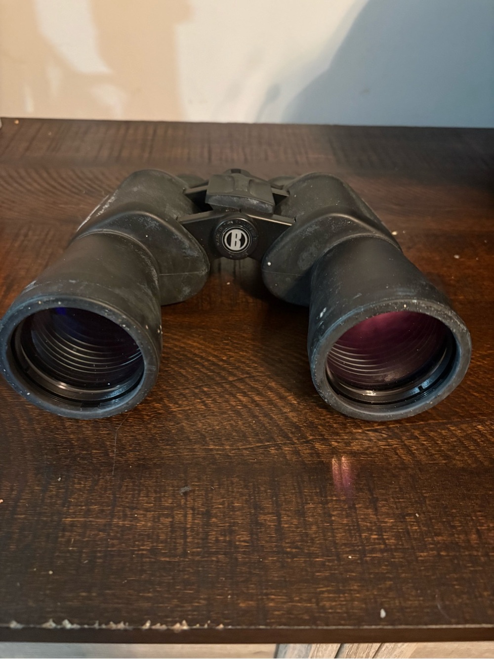Binoculars with B Logo – Black Outdoor Viewing Optics